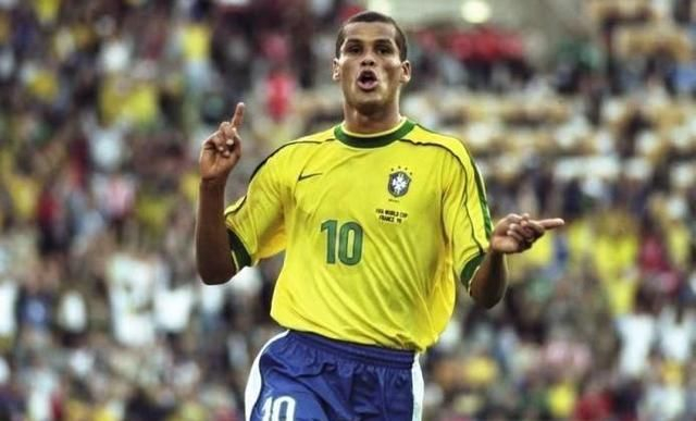 商兴趣高涨 商兴趣高涨