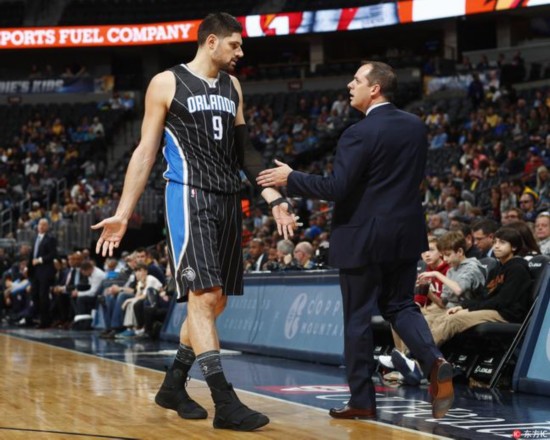 詹皇库里不 詹皇库里不